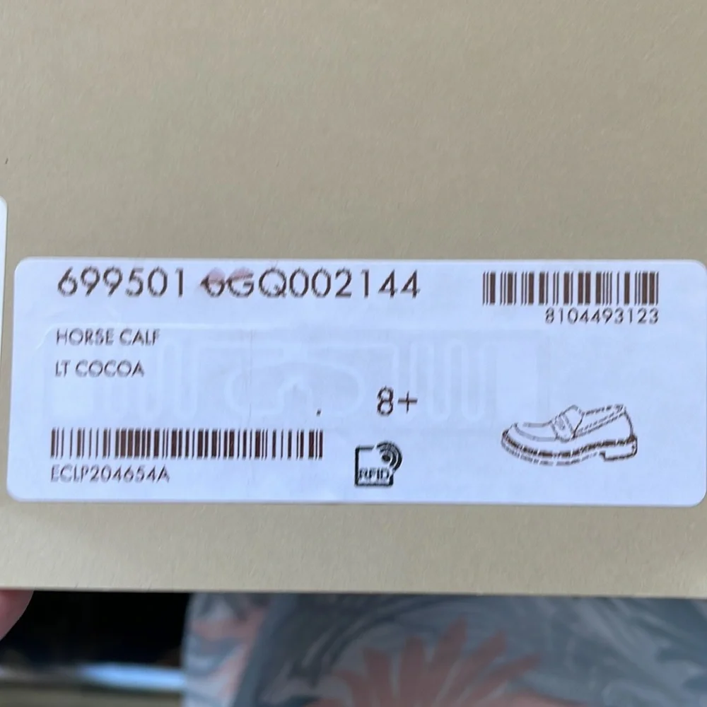 New authentic mens gucci loafers